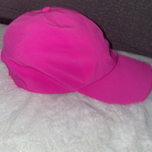 Sonic pink Lululemon fast and free running hat - Picture 10 of 12